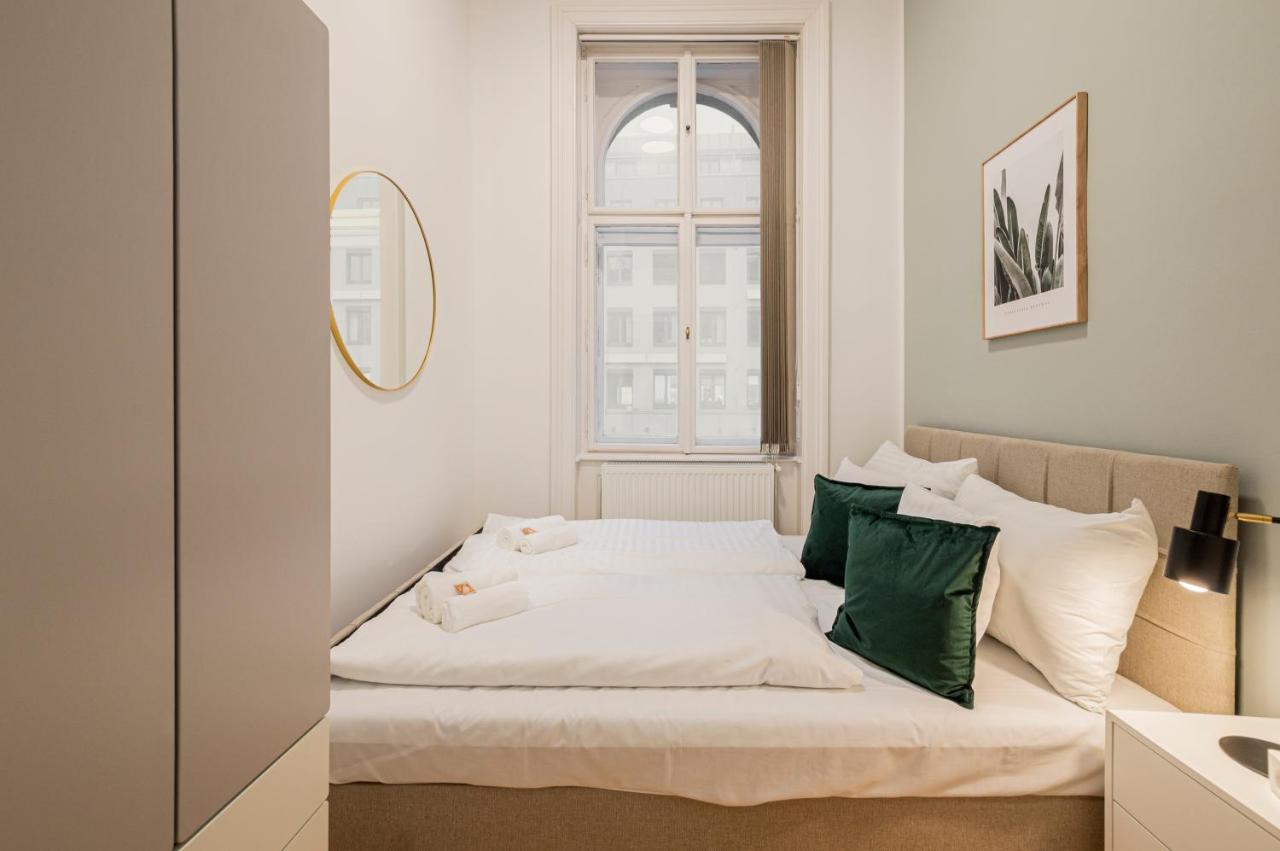Charming Apt Perfect For 4-6 Tram, Self-Checkin ウィーン エクステリア 写真